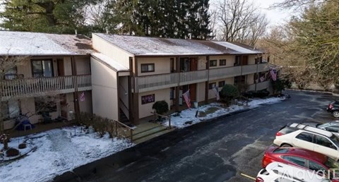 136 N Cleveland Ave 2 Beds Apartment for Rent