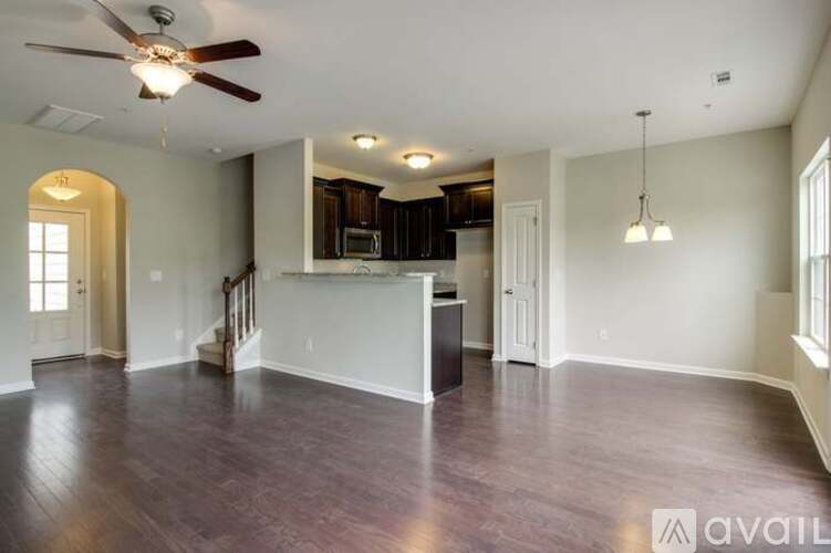 6625 Hanworth Trace 3 Beds Single Family Home for Rent - Photo gallery 5