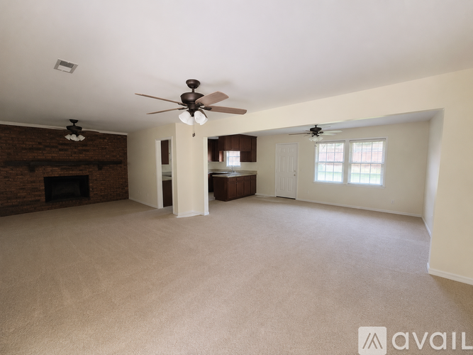 1805 Woodtrail Dr 3 Beds Single Family Home for Rent - Photo gallery 2