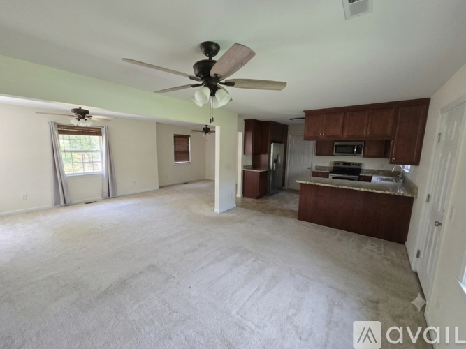1805 Woodtrail Dr 3 Beds Single Family Home for Rent - Photo gallery 3