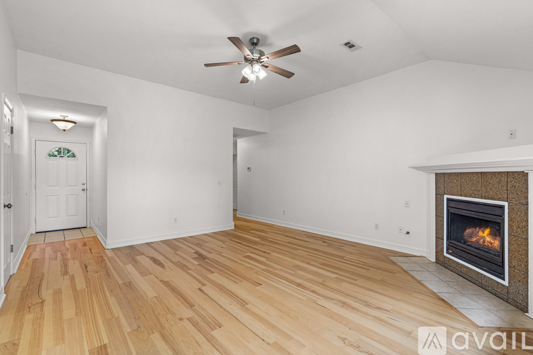 291 W Yoes Ln 3 Beds Single Family Home for Rent - Photo gallery 3