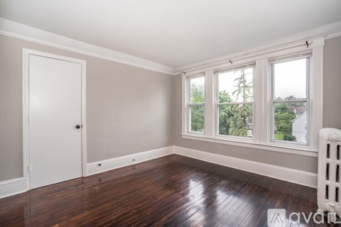 45 Maplewood Avenue 2 Beds Apartment for Rent