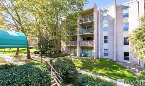 5205 Duke St 2 Beds Apartment for Rent