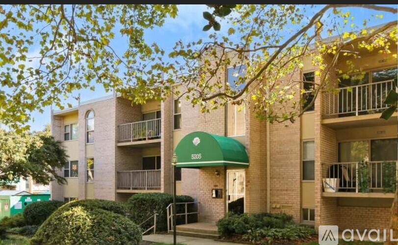 5205 Duke St 2 Beds Condo for Rent - Photo gallery 3