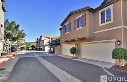 2708 Black Locust Court 4 Beds Apartment for Rent