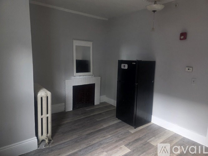 39 Sycamore St 1 Apartment for Rent - Photo gallery 4