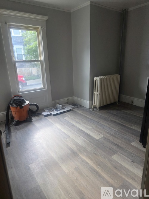 39 Sycamore St 1 Apartment for Rent - Photo gallery 5