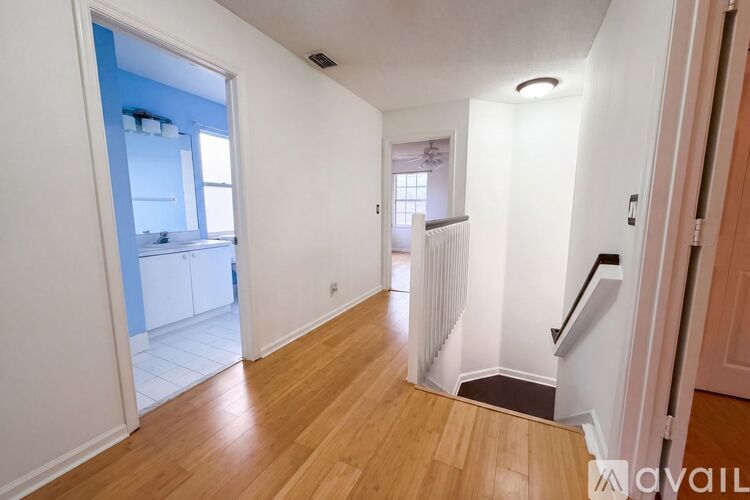 18448 Capeside Cir 3 Beds Single Family Home for Rent - Photo gallery 3