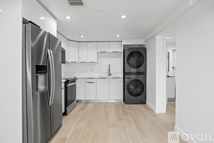 2561 W Ave 30 2 Beds Apartment for Rent - Photo gallery 3