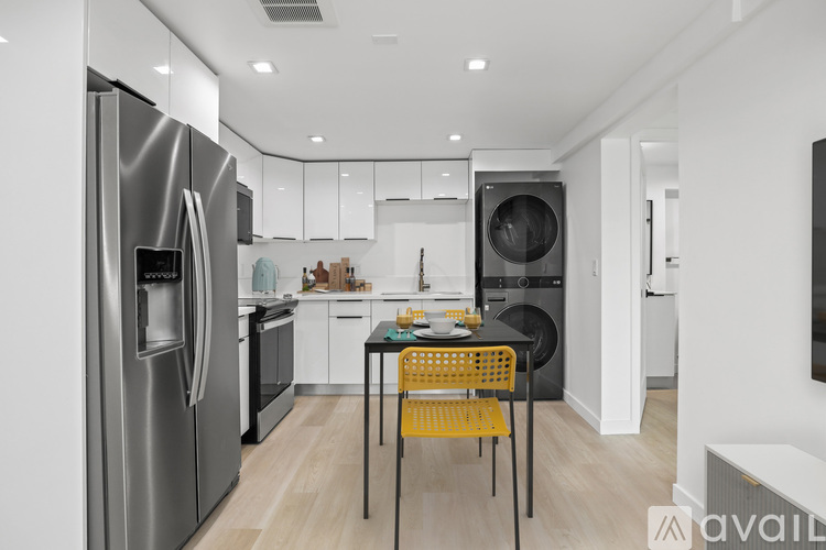 2561 W Ave 30 2 Beds Apartment for Rent - Photo gallery 4
