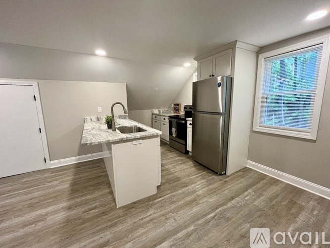 17 Lawrence St 1 Apartment for Rent - Photo gallery 4