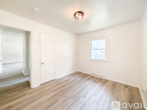 2235 N Whitehill Dr 4 Beds Apartment for Rent