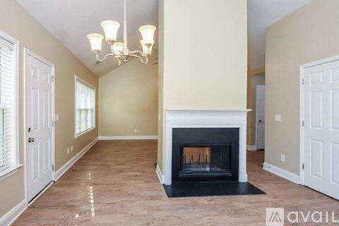 530 Hunnicutt Rd SE 3 Beds Apartment for Rent