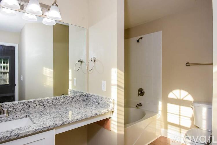 530 Hunnicutt Rd SE 3 Beds Single Family Home for Rent - Photo gallery 4