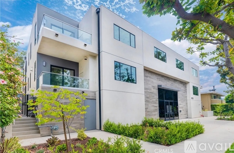 4322 Gentry Ave 2 Beds Apartment for Rent - Photo gallery 1