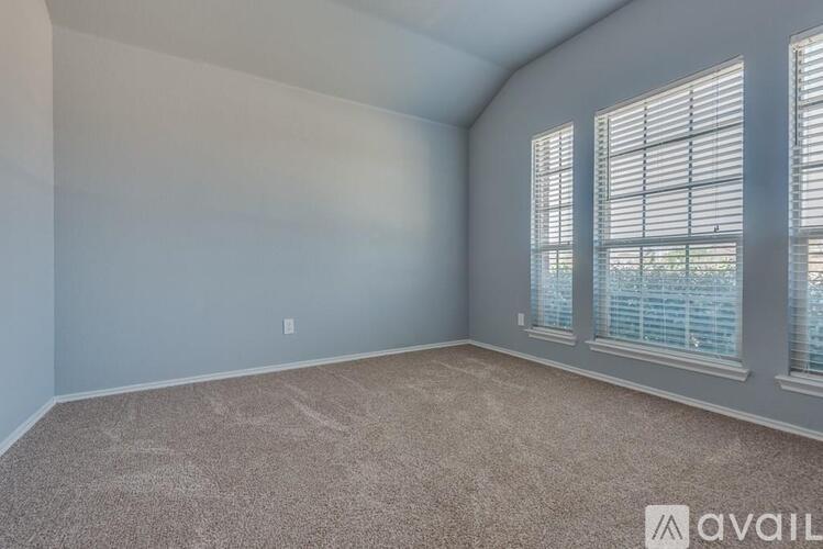 5313 Beacon Ln 3 Beds Single Family Home for Rent - Photo gallery 3