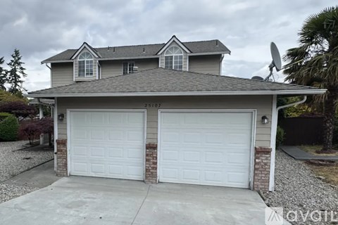 25106 23Rd Pl S 3 Beds Apartment for Rent
