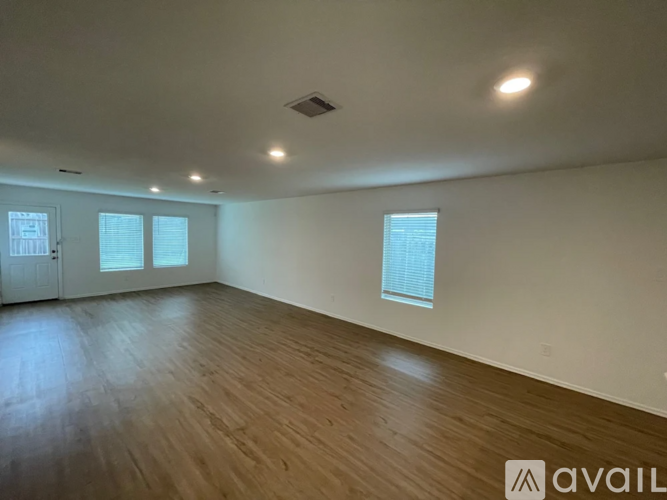 24136 Sundown View Ln 3 Beds Single Family Home for Rent - Photo gallery 4