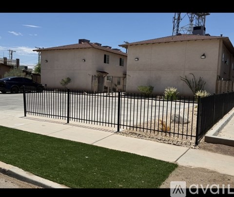 481 W Commercial Ave 2 Beds Apartment for Rent