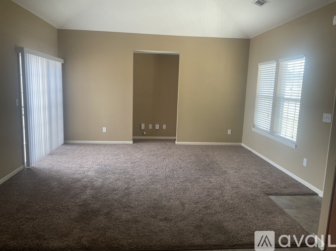 2115 North 114th Street 2 Beds Townhouse for Rent - Photo gallery 4