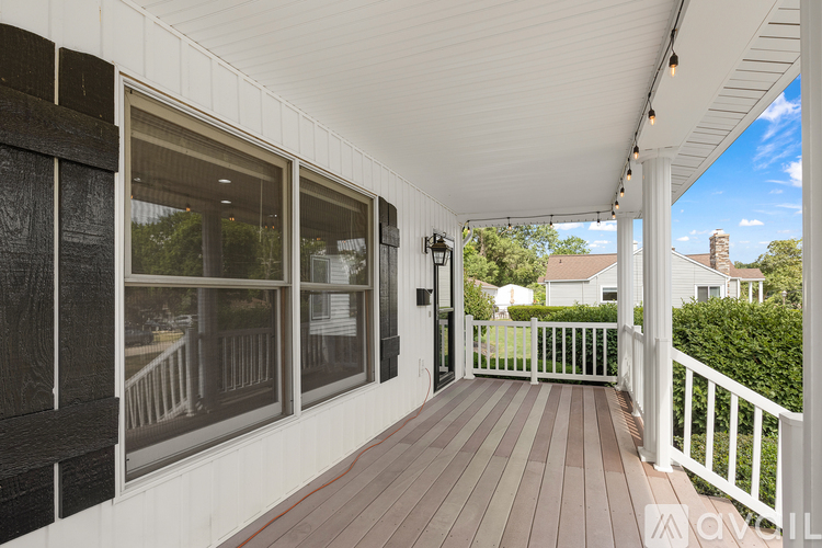 1757 4th Street Northwest #1 3 Beds Single Family Home for Rent - Photo gallery 2