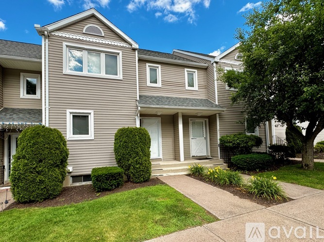 114 Oak Ridge Dr 2 Beds Condo for Rent - Photo gallery 2
