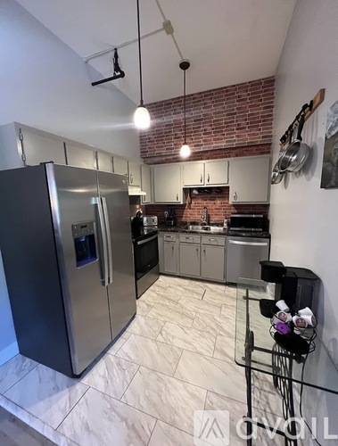 15 Mount Saint Mary's Way 2 Beds Condo for Rent - Photo gallery 5