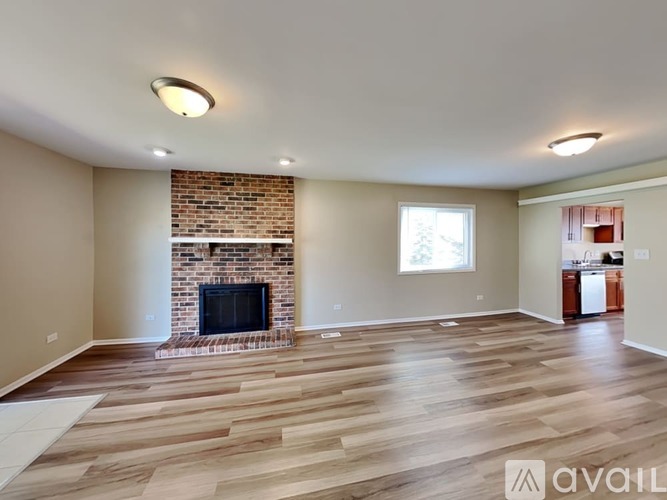 6795 Red Wing Dr 3 Beds Single Family Home for Rent - Photo gallery 2