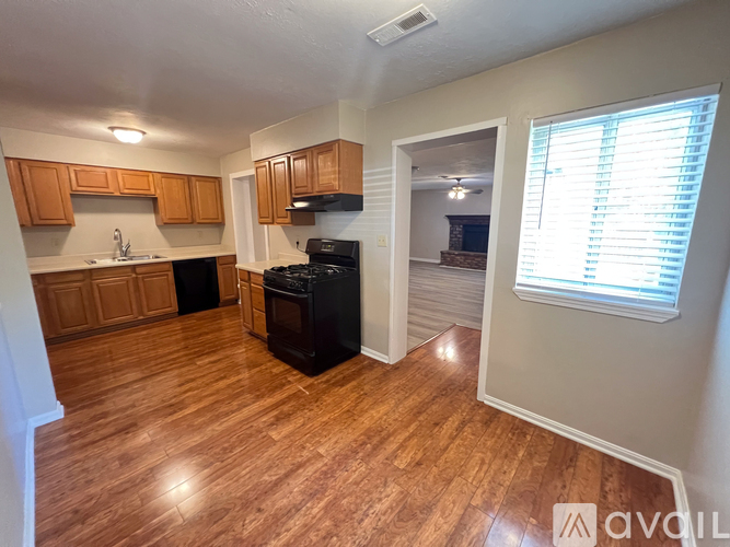 4111 Prince Ln 3 Beds Single Family Home for Rent - Photo gallery 4