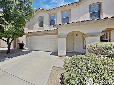 8963 E Yucca St 3 Beds Apartment for Rent