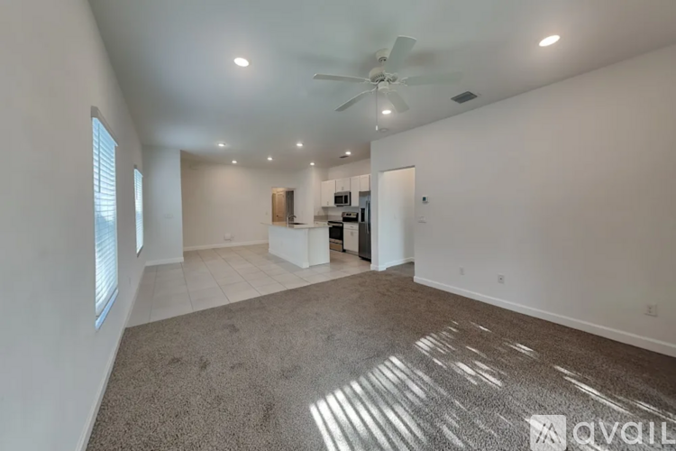 12227 Preston Estates Cir 2 Beds Single Family Home for Rent - Photo gallery 4