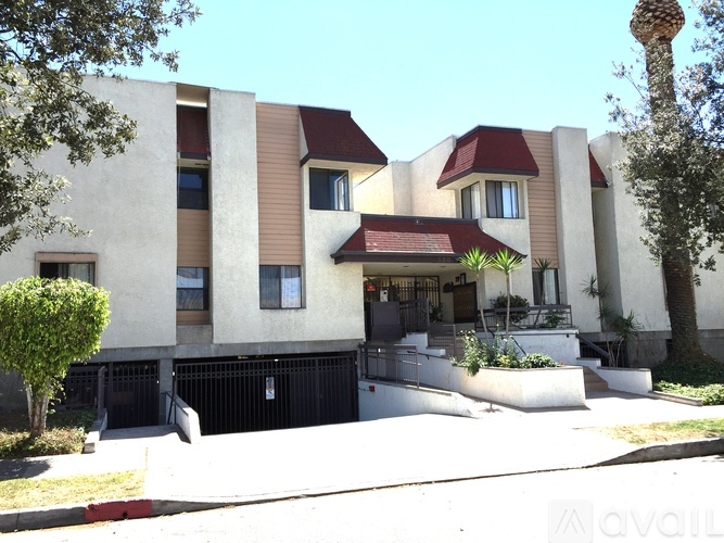 520 West Elk Avenue 2 Beds Apartment for Rent - Photo gallery 2