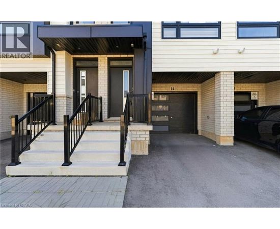 55 TOM BROWN Drive Unit# 14 3 Beds Condo, Home, Townhouse for Rent - Photo gallery 3