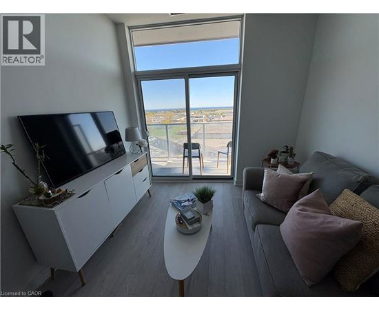 2782 BARTON Street E Unit# 815 2 Beds Apartment, Condo, Home for Rent - Photo gallery 2