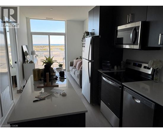 2782 BARTON Street E Unit# 815 2 Beds Apartment, Condo, Home for Rent - Photo gallery 3