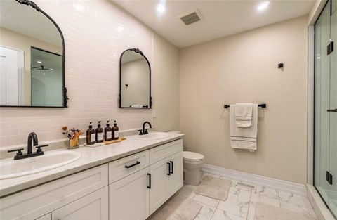 41 Westfield Crescent 4 Beds Apartment for Rent