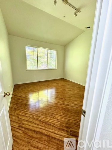 9728 178th Pl NE  Unit 203 2 Beds Condo for Rent - Photo gallery 3