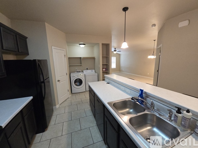 4400 Ivory Lane 3 Beds Townhouse for Rent - Photo gallery 4