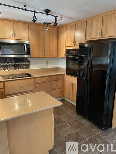 520 New Haven Dr 4 Beds Single Family Home for Rent - Photo gallery 4