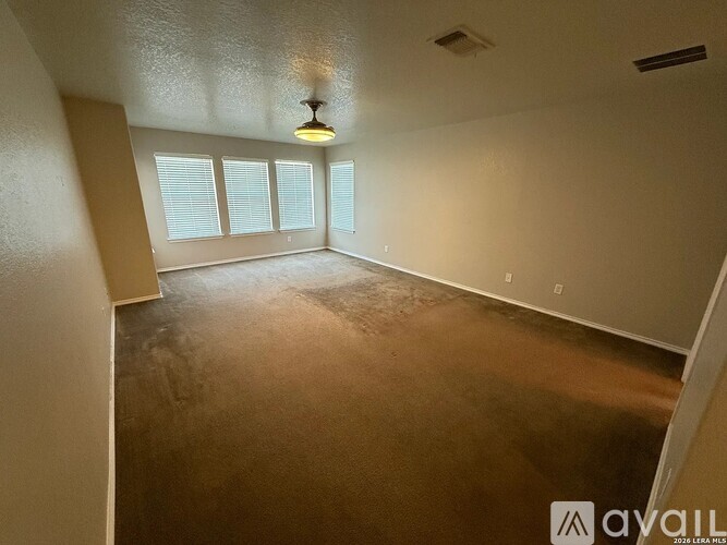 4523 Orchard Rim 4 Beds Single Family Home for Rent - Photo gallery 5