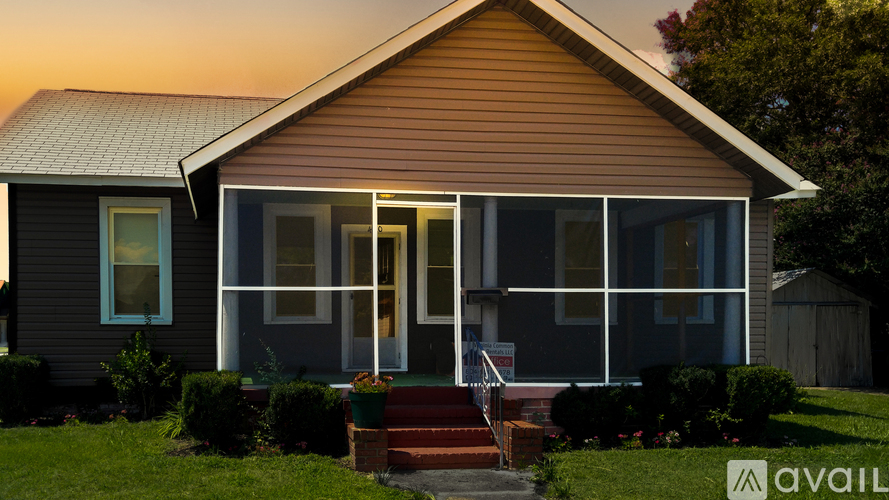 400 N 3rd Ave 3 Beds Single Family Home for Rent - Photo gallery 1