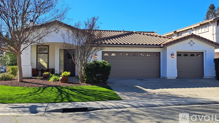 1828 Heather Garden Ln 4 Beds Single Family Home for Rent - Photo gallery 2