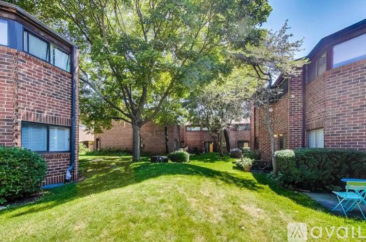 827 South Racine Avenue 3 Beds Townhouse for Rent - Photo gallery 5