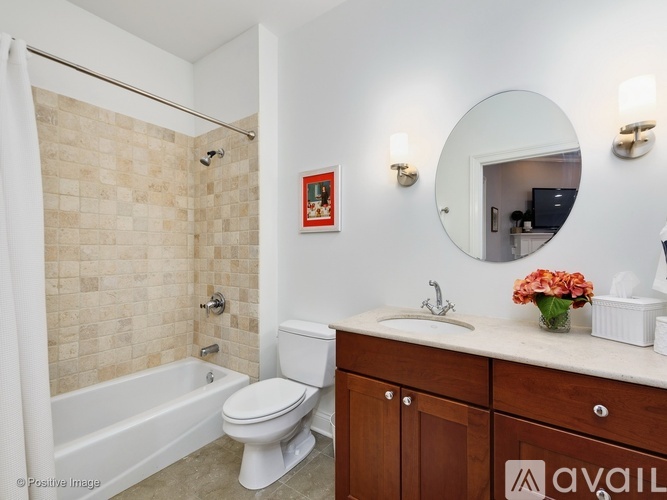 2757 N Lincoln Ave 2 Beds Apartment for Rent - Photo gallery 3