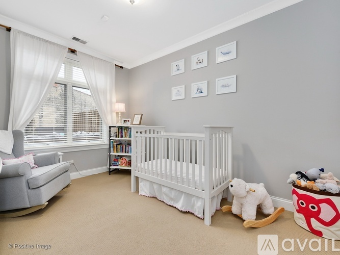 2757 N Lincoln Ave 2 Beds Apartment for Rent - Photo gallery 4