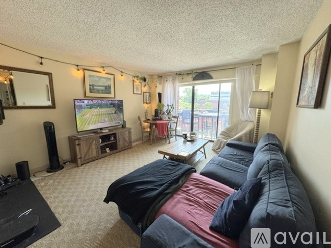 15 N Beacon St 1 Apartment for Rent - Photo gallery 1