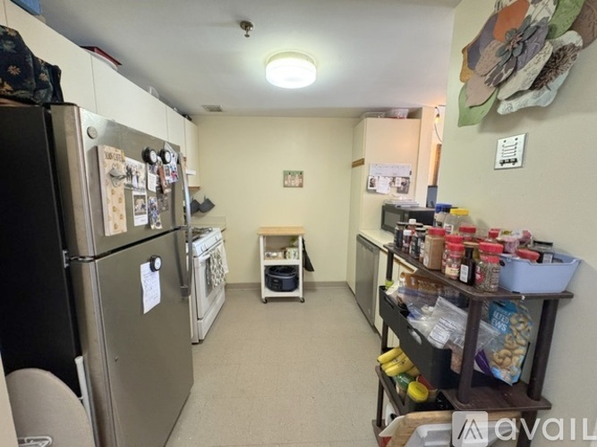 15 N Beacon St 1 Apartment for Rent - Photo gallery 5