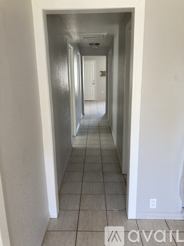 1107 W Hays St 3 Beds Single Family Home for Rent - Photo gallery 3
