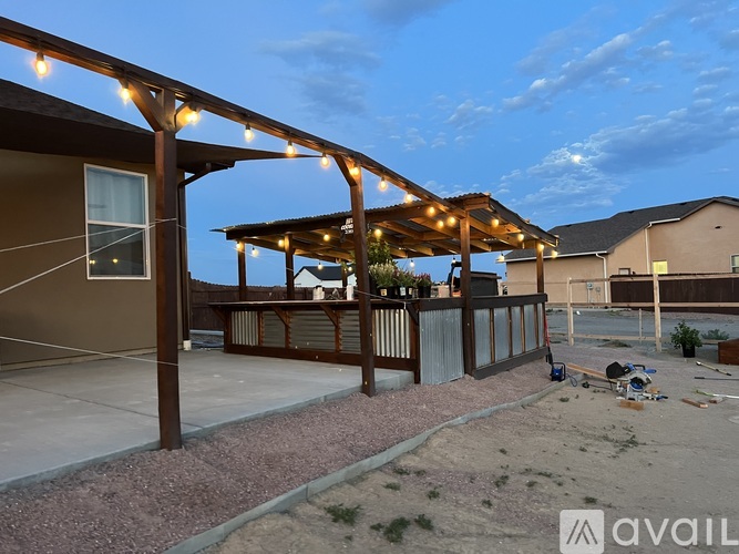 1229 North Picketwire Lane 5 Beds Single Family Home for Rent - Photo gallery 3