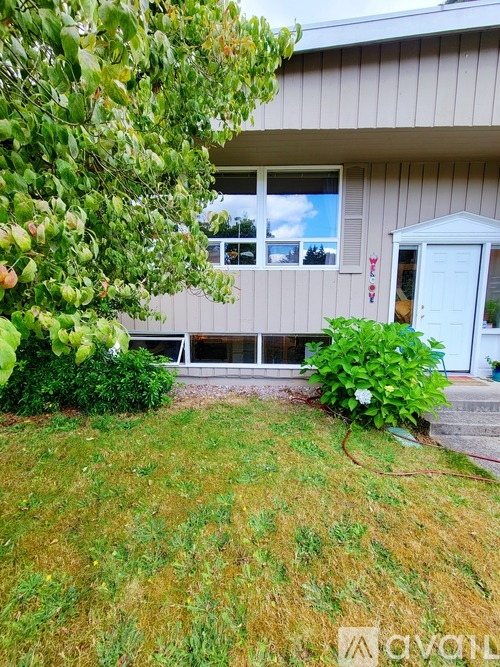 215 165th Avenue Southeast 1 Single Family Home for Rent - Photo gallery 1